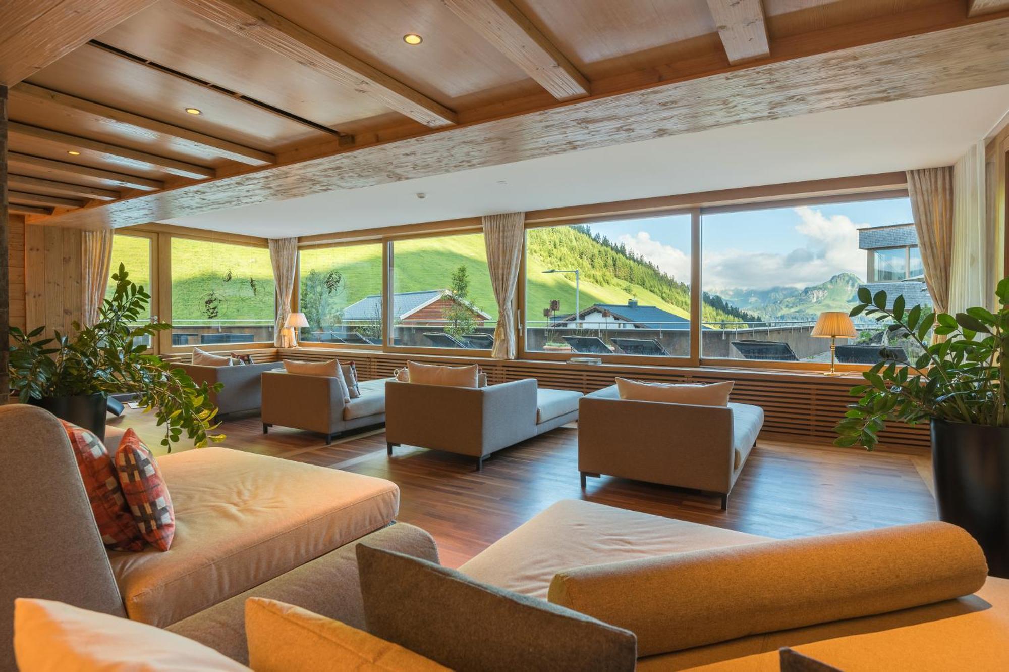 Alpenresort Walsertal Damuels Exteriör bild