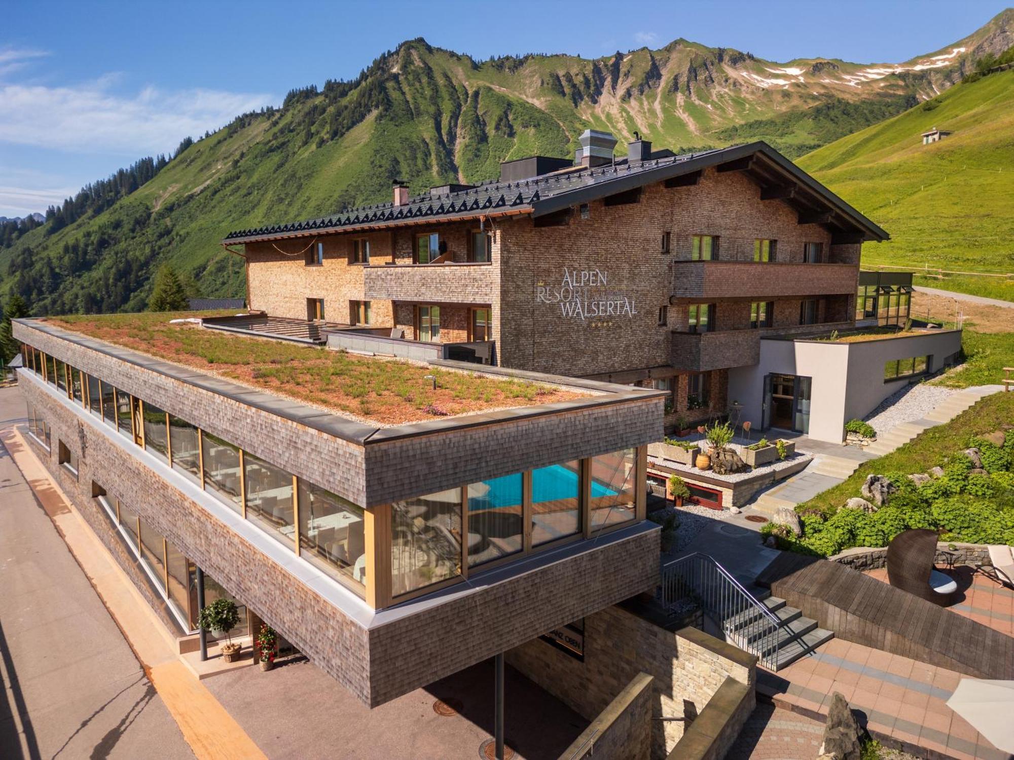 Alpenresort Walsertal Damuels Exteriör bild
